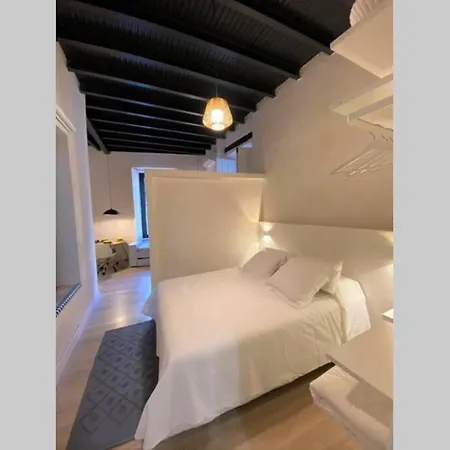 Apartamentos Santa Cruz, Centro Seville Exterior photo