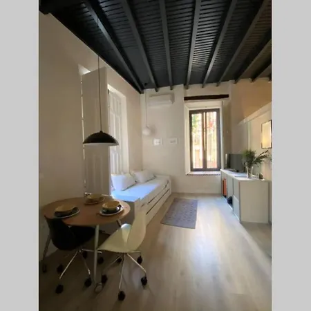 Apartamentos Santa Cruz, Centro Seville Exterior photo